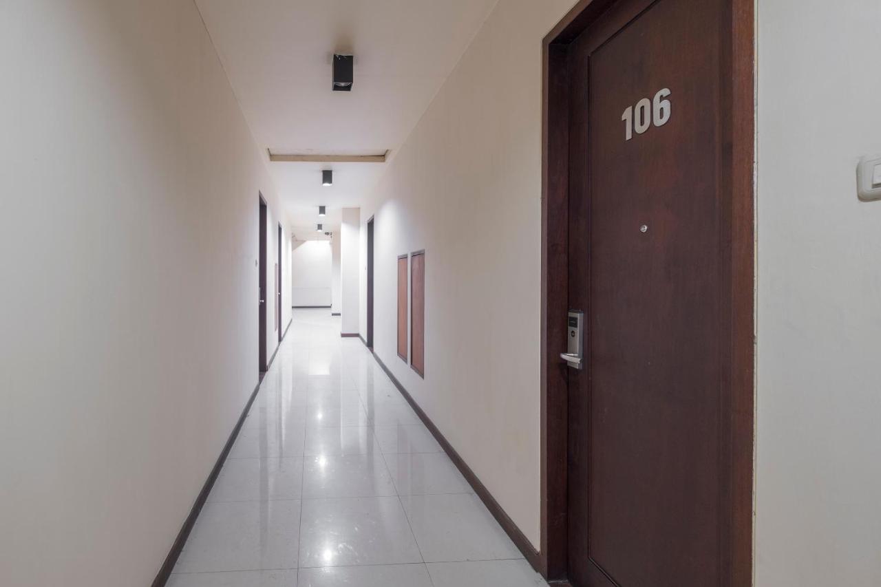 Agraha Andalas Hotel Макасар Екстер'єр фото