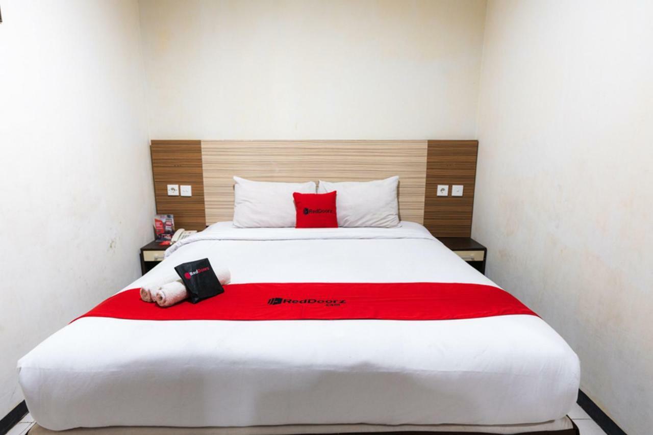 Agraha Andalas Hotel Макасар Екстер'єр фото