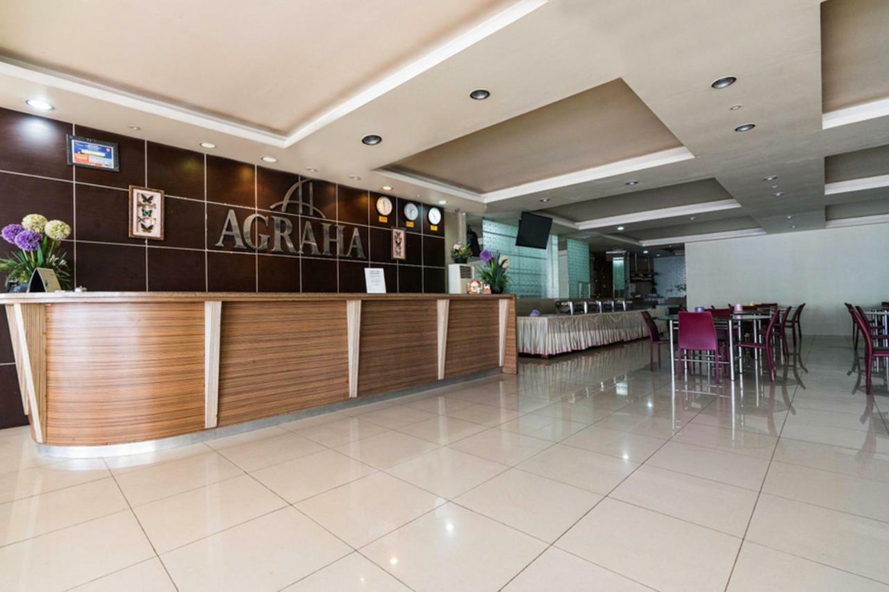 Agraha Andalas Hotel Макасар Екстер'єр фото